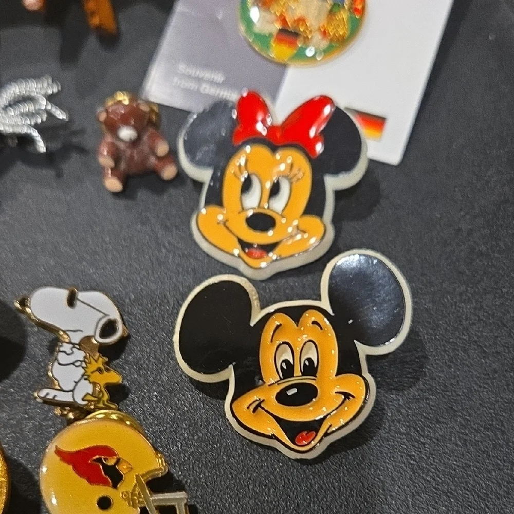 Colorful Kids Pin Set